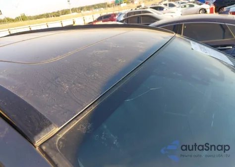 2021 Toyota Rav4 Xle Premium z USA, uszkodzony, nr VIN 2T3A1RFVXMC160043